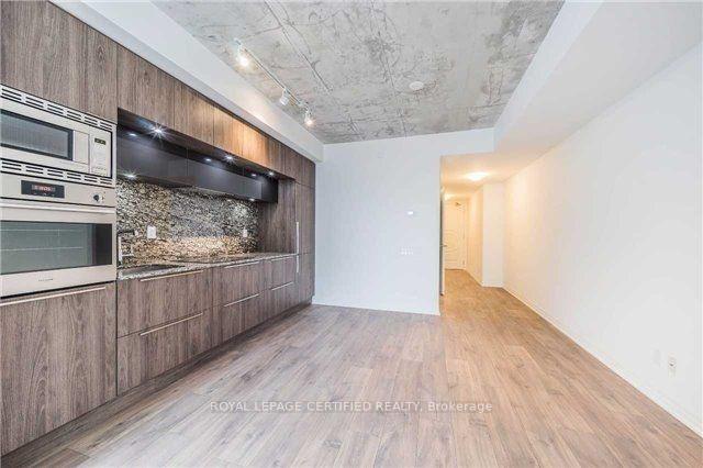 Photo 3 of Unit 2211, 88 Blue Jays Way, Toronto, Waterfront Communities — HOMEH
