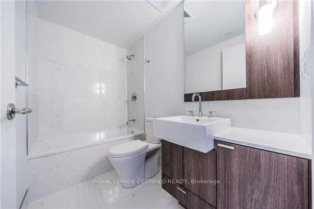 Photo 8 of Unit 2211, 88 Blue Jays Way, Toronto, Waterfront Communities — HOMEH