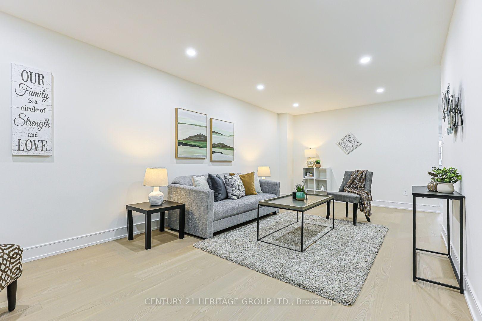 Photo 6 of Unit 9, 766 Caradonna Crescent, Newmarket, Armitage — HOMEH