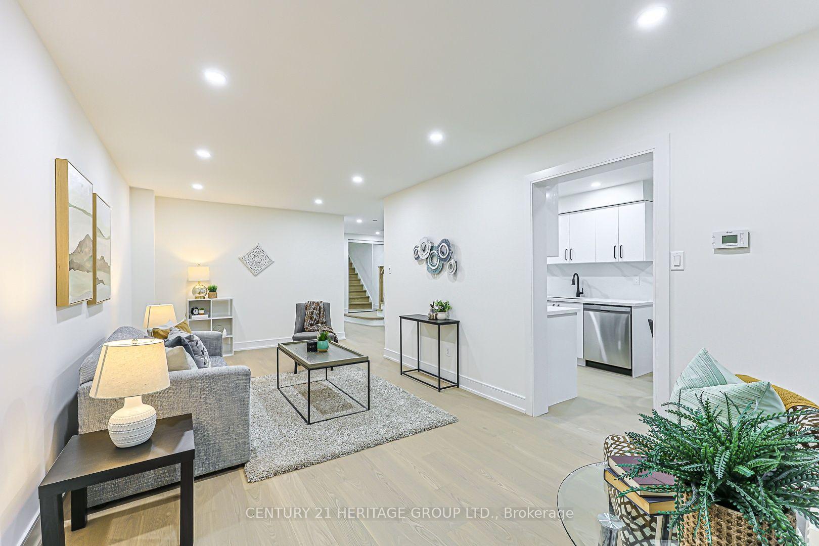Photo 7 of Unit 9, 766 Caradonna Crescent, Newmarket, Armitage — HOMEH