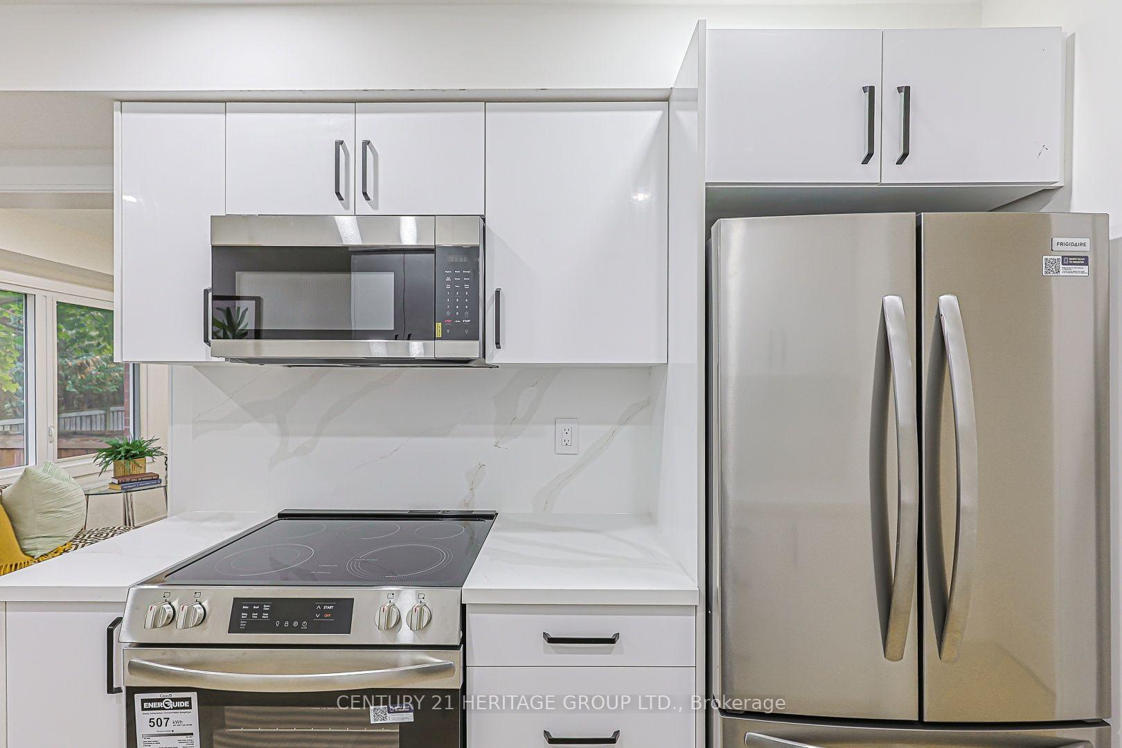 Photo 10 of Unit 9, 766 Caradonna Crescent, Newmarket, Armitage — HOMEH
