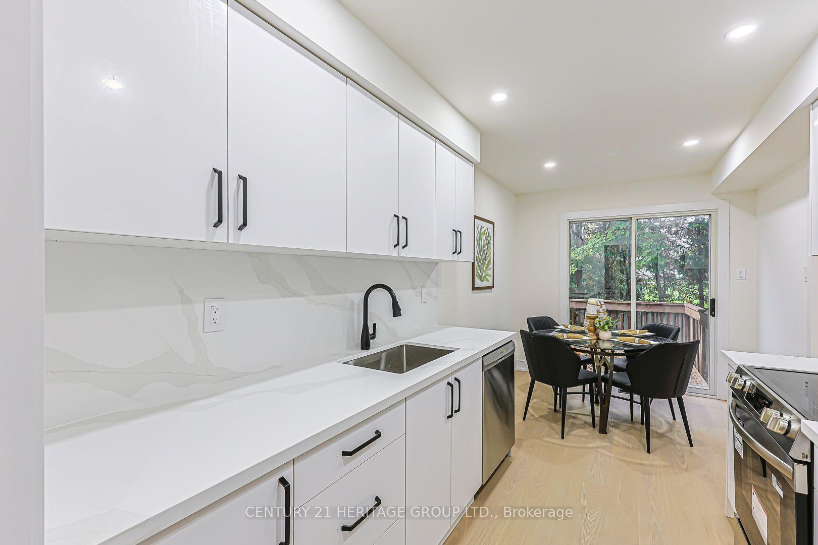 Photo 16 of Unit 9, 766 Caradonna Crescent, Newmarket, Armitage — HOMEH