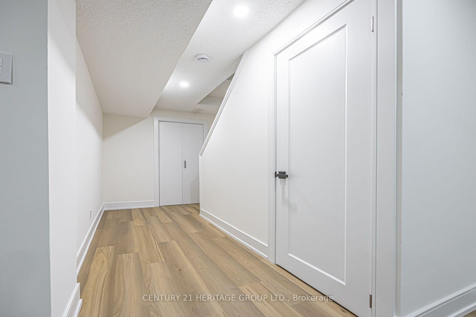 Photo 34 of Unit 9, 766 Caradonna Crescent, Newmarket, Armitage — HOMEH