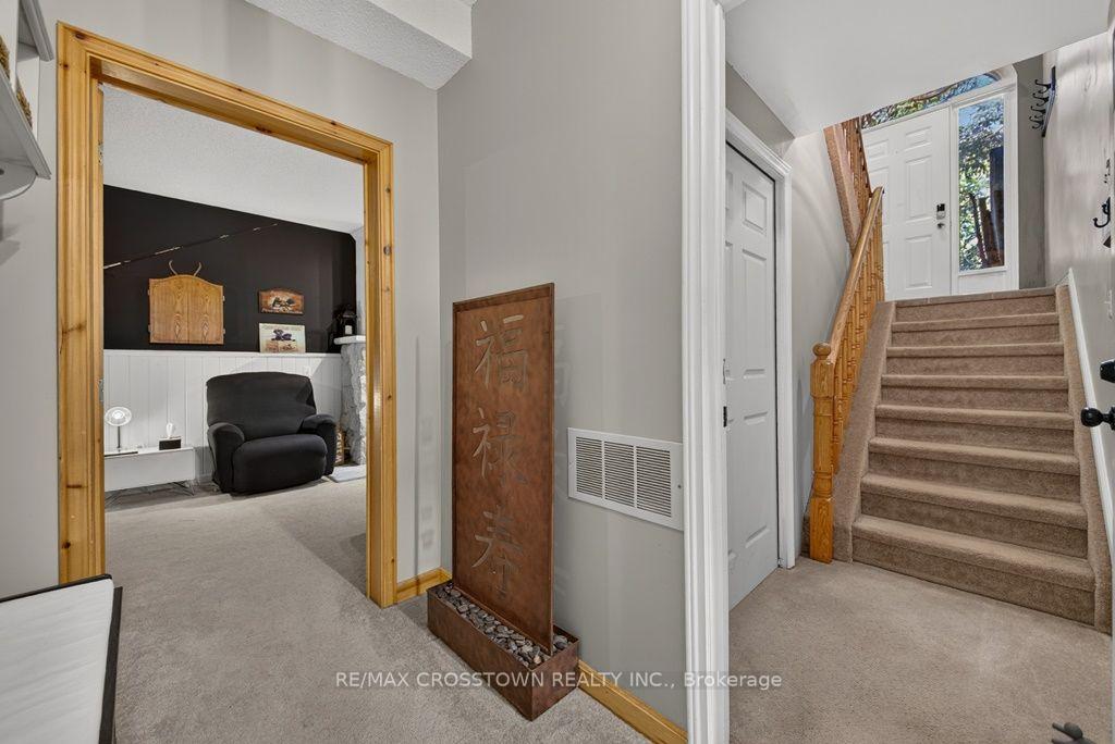 Photo 22 of 29 Brennan Avenue, Barrie, South Shore — HOMEH
