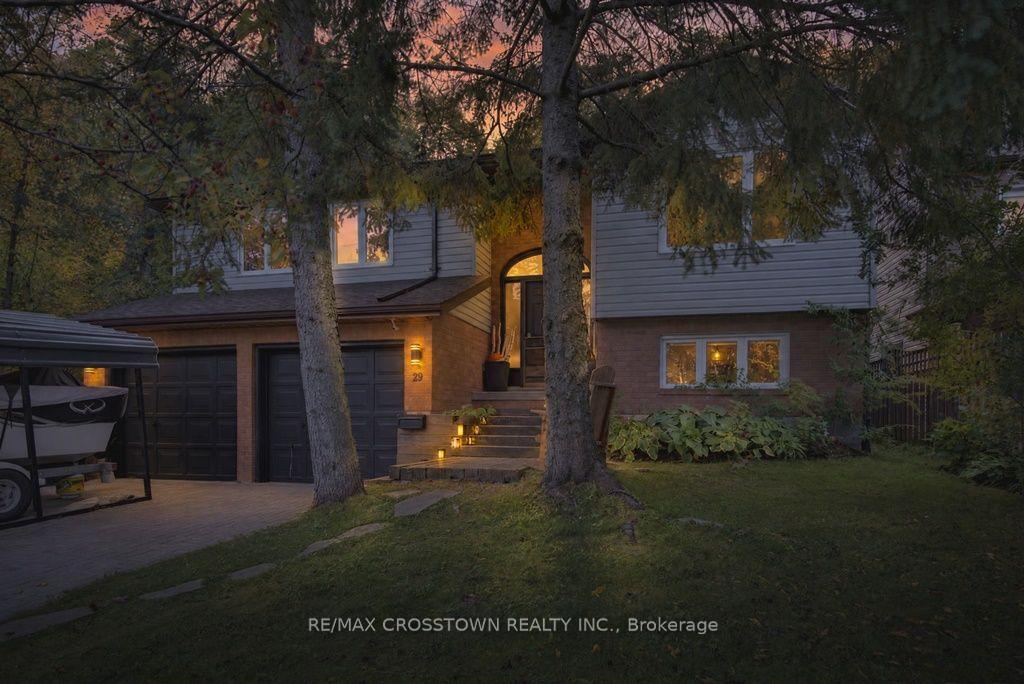 Photo 31 of 29 Brennan Avenue, Barrie, South Shore — HOMEH