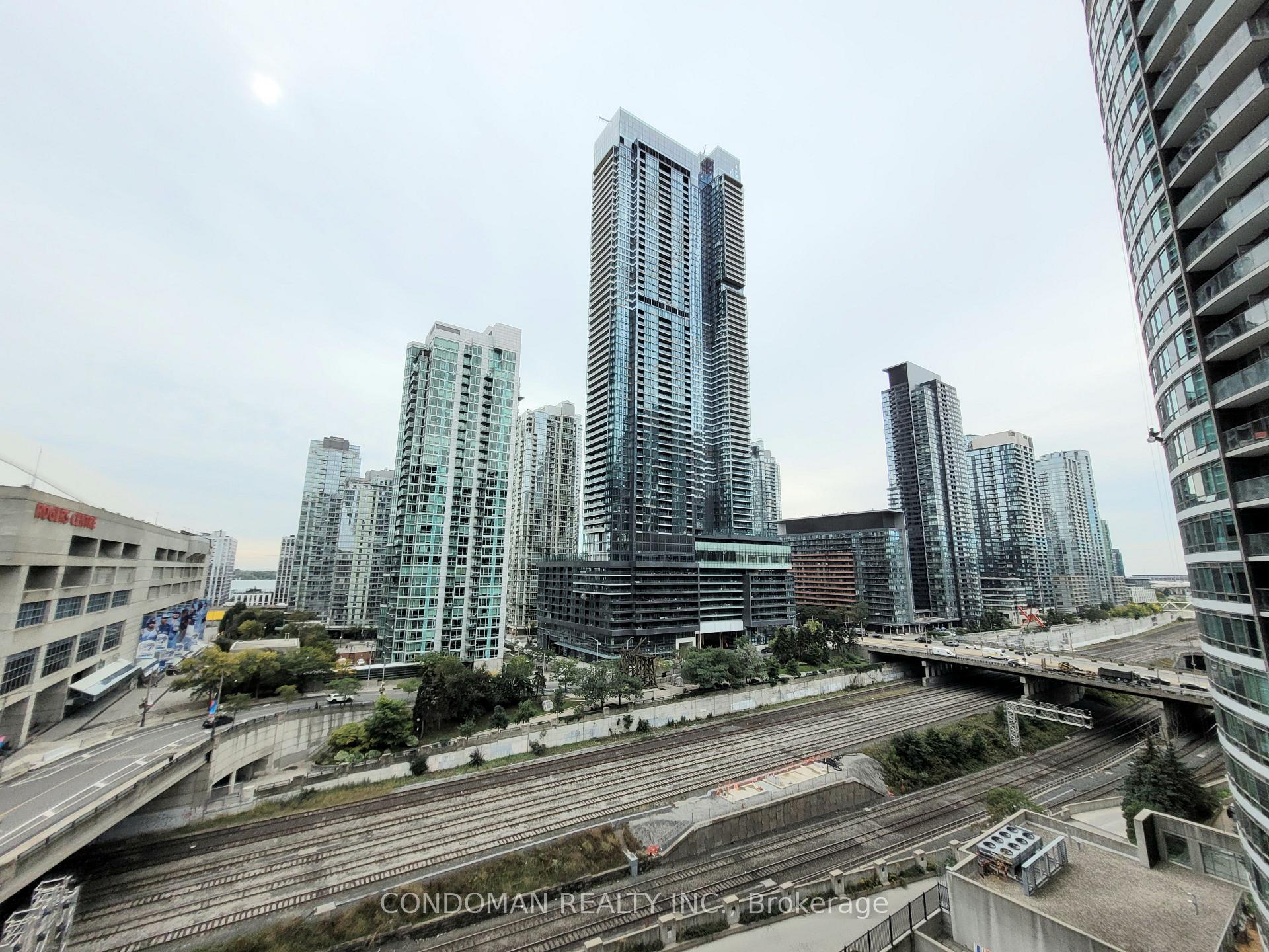 Photo 13 of Unit 1206, 361 Front Street W, Toronto, Waterfront Communities — HOMEH