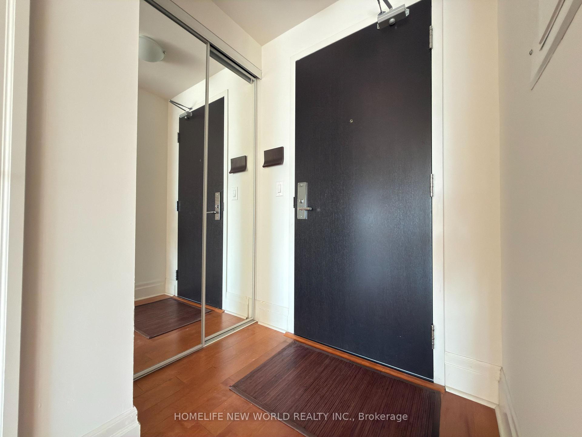 Photo 5 of Unit 403, 151 Upper Duke Crescent, Markham, Unionville — HOMEH