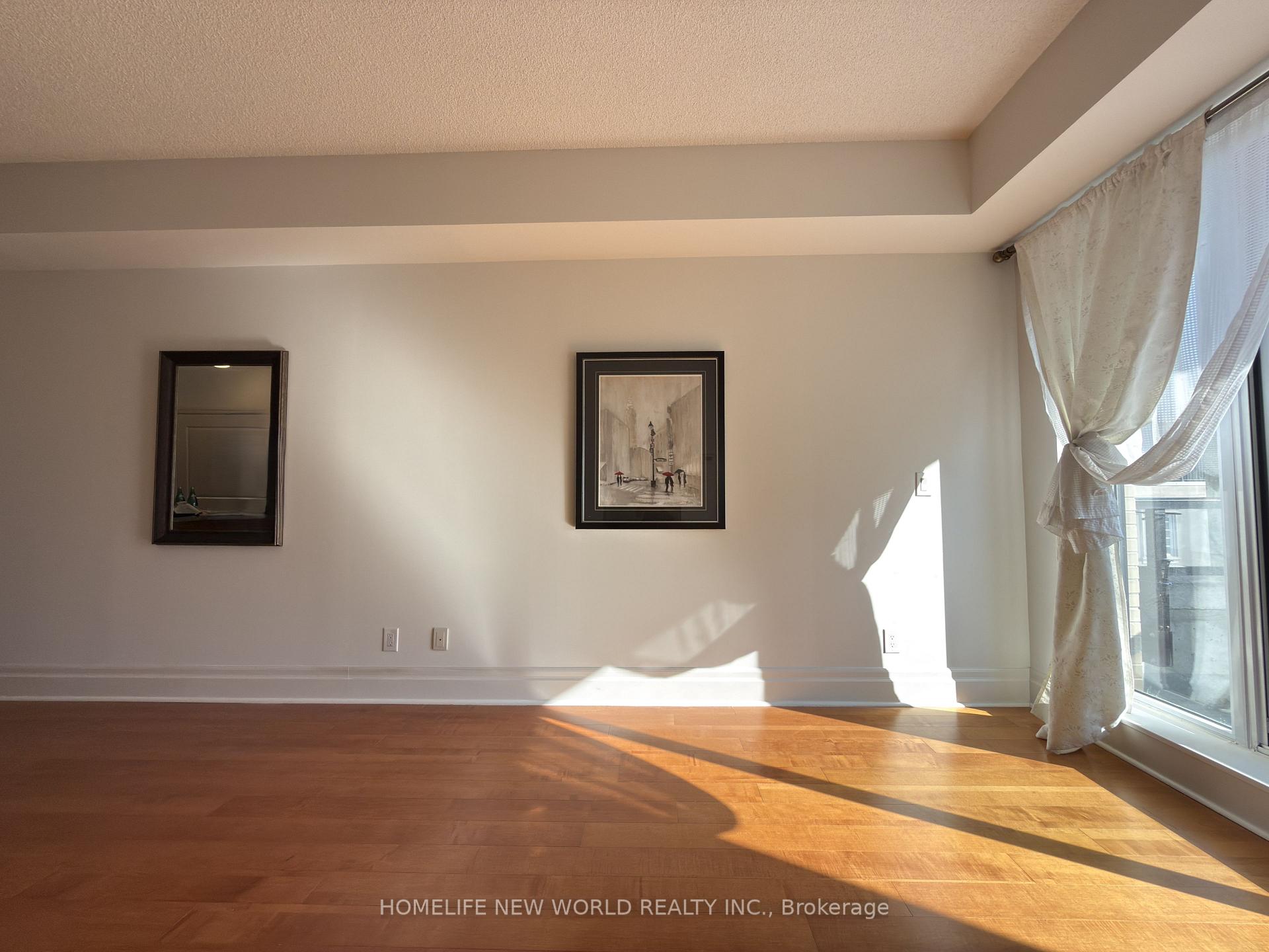 Photo 13 of Unit 403, 151 Upper Duke Crescent, Markham, Unionville — HOMEH
