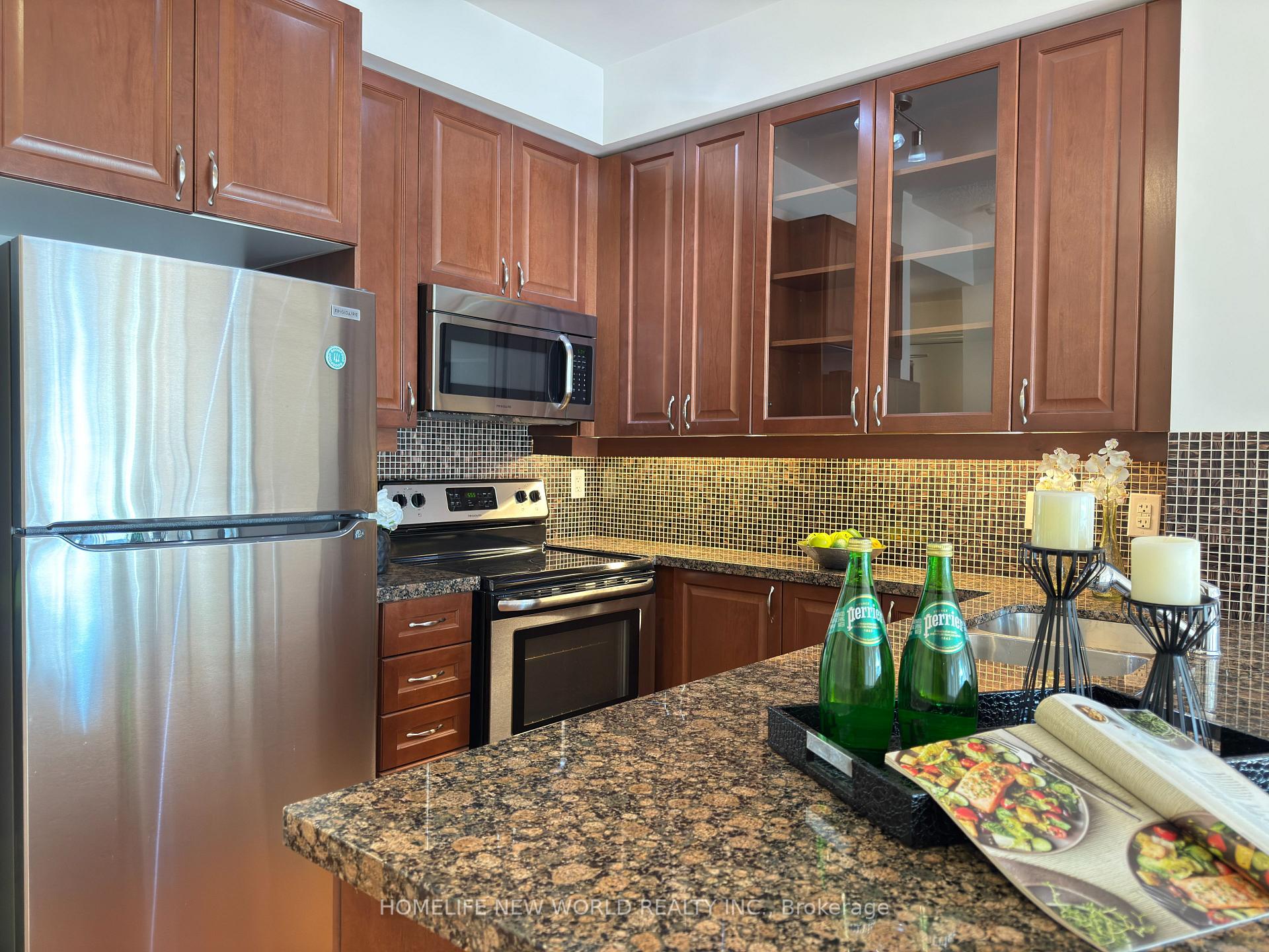 Photo 23 of Unit 403, 151 Upper Duke Crescent, Markham, Unionville — HOMEH