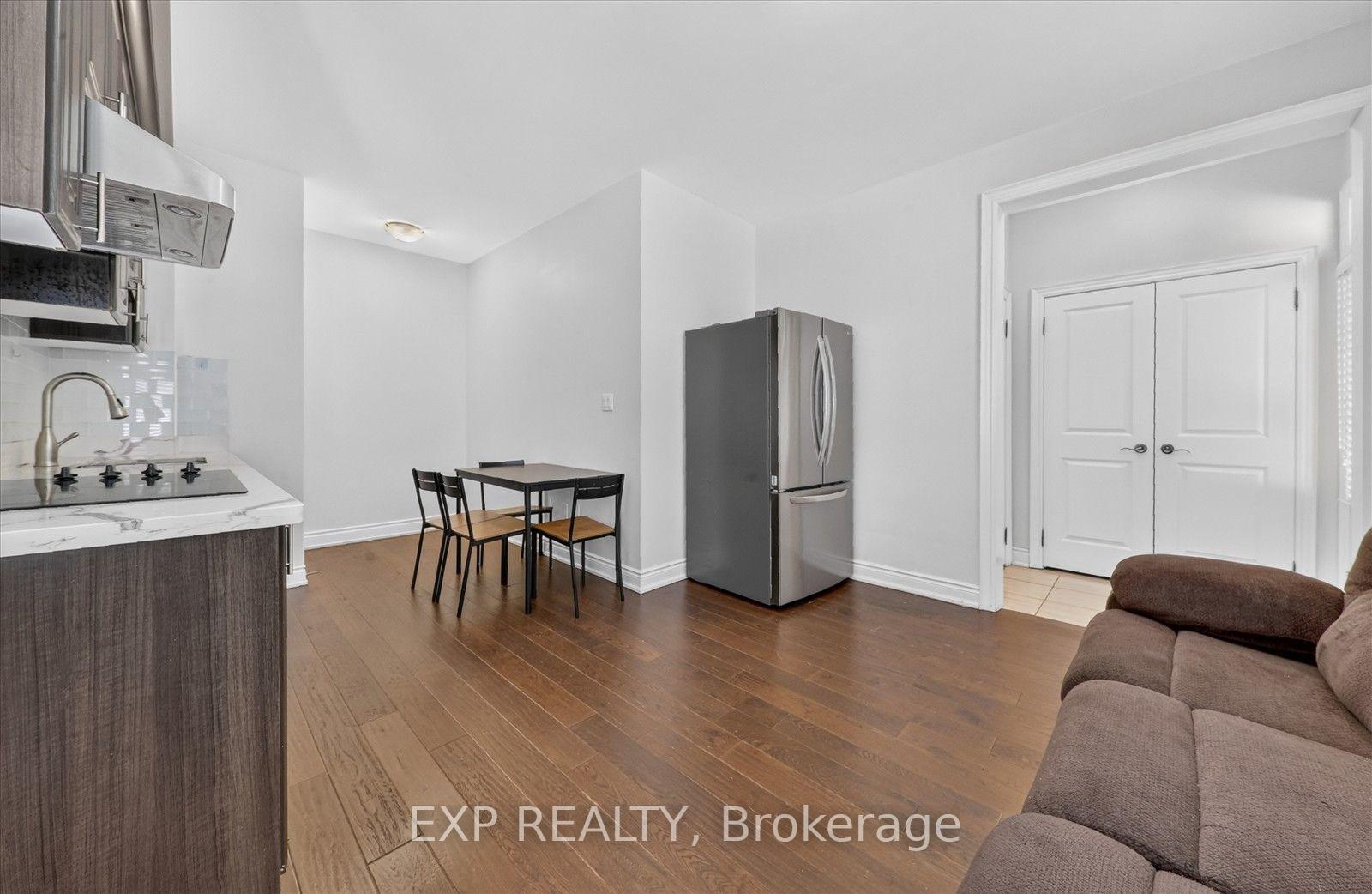 Photo 17 of 18 Ingleside Street, Vaughan, East Woodbridge — HOMEH
