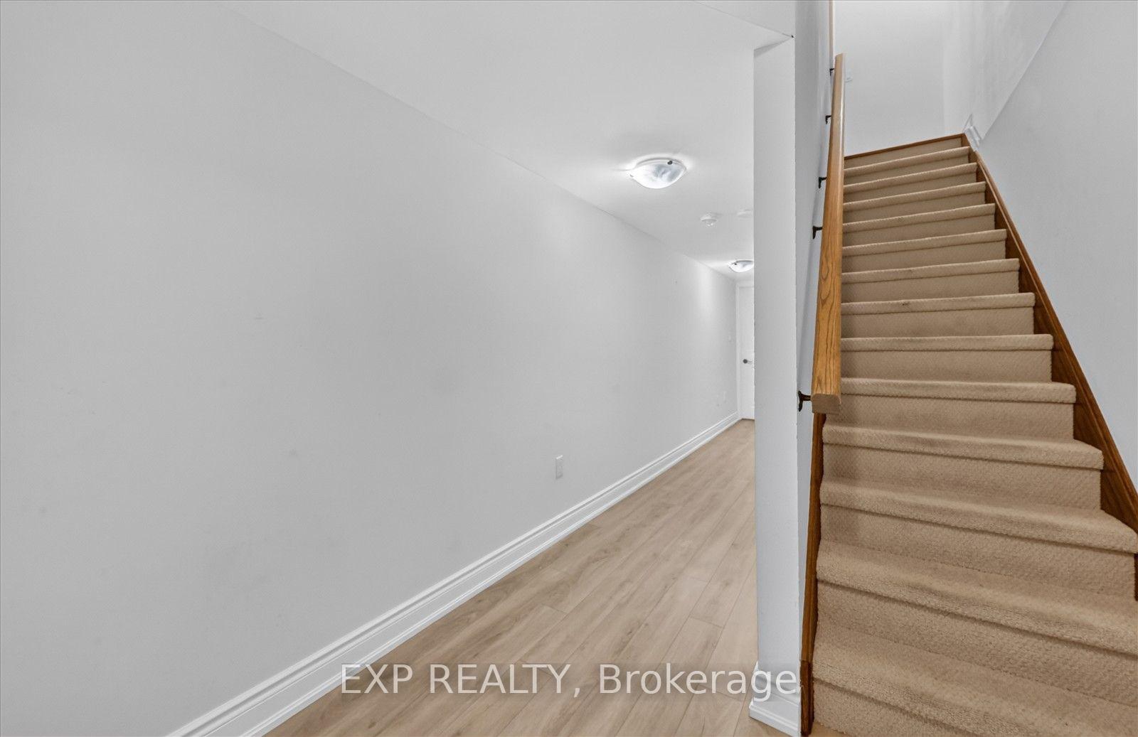 Photo 20 of 18 Ingleside Street, Vaughan, East Woodbridge — HOMEH