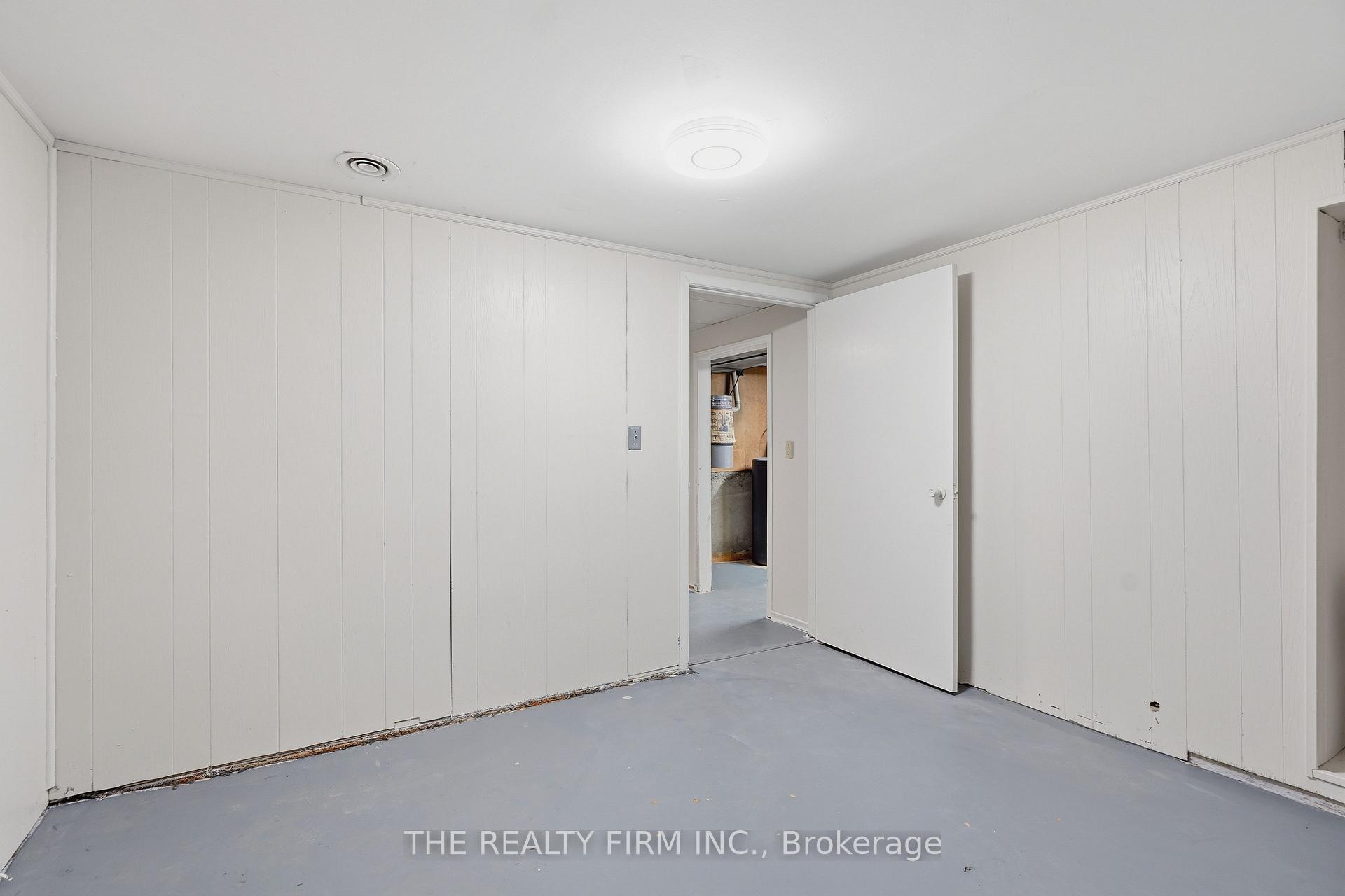 Photo 30 of 45 Amy Crescent, London, East C — HOMEH