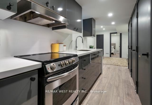 Photo 40 of 734 Shaw Street, Toronto, Palmerston-Little Italy — HOMEH