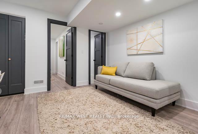 Photo 43 of 734 Shaw Street, Toronto, Palmerston-Little Italy — HOMEH