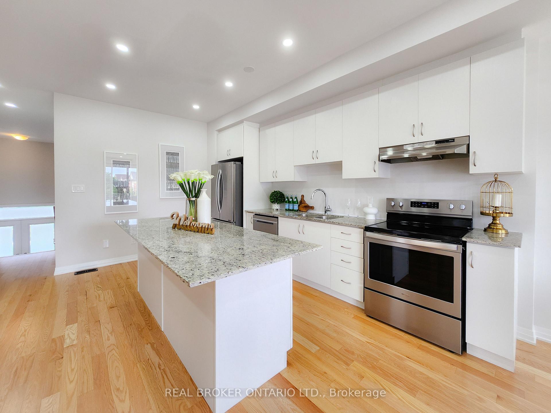 Photo 10 of 5 Beer Lane, Markham, Wismer — HOMEH
