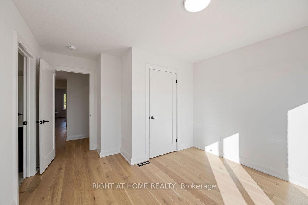 Photo 34 of 3149 Walsh Drive, London, South V — HOMEH