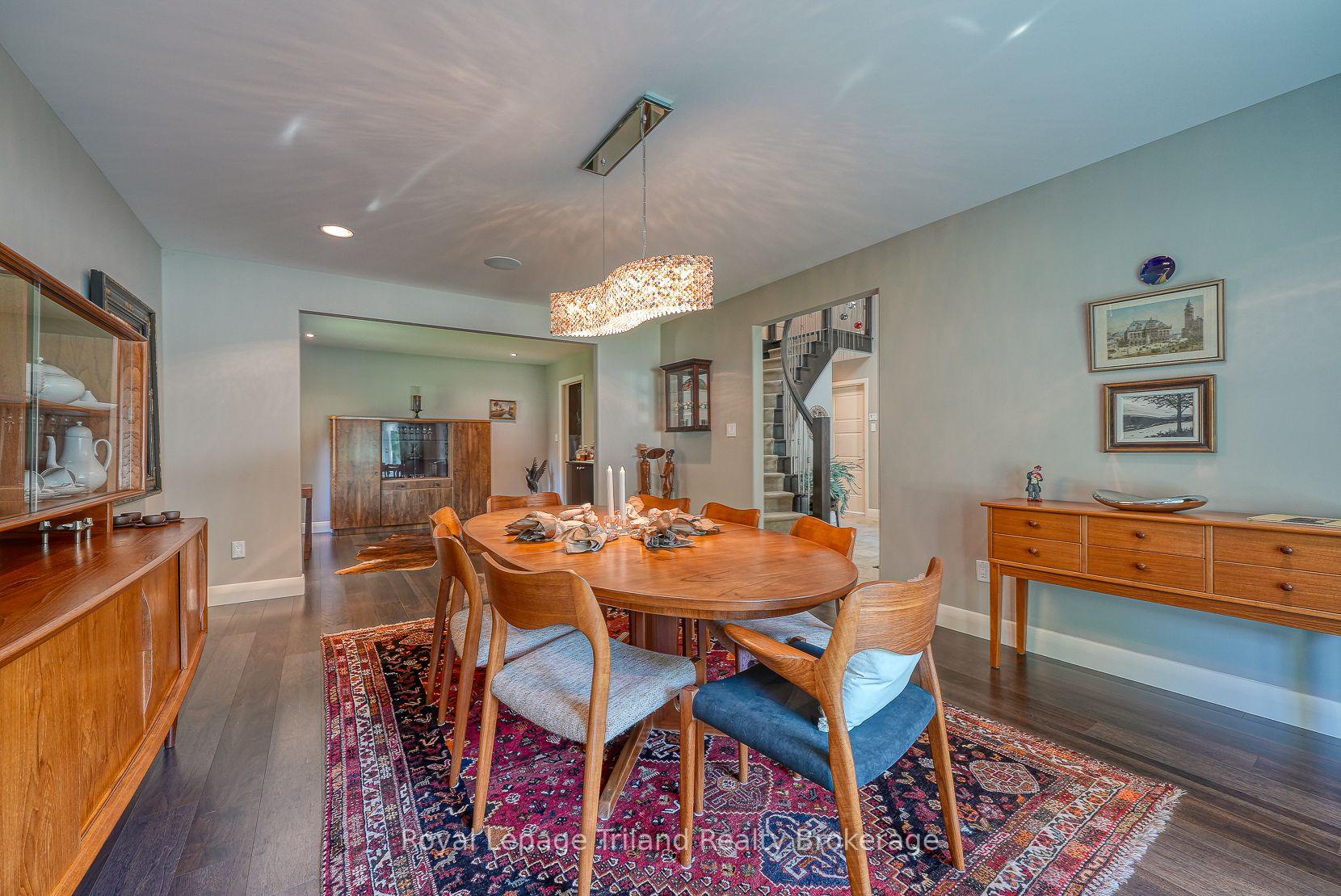 Photo 5 of 28 Segal Drive, Tillsonburg — HOMEH