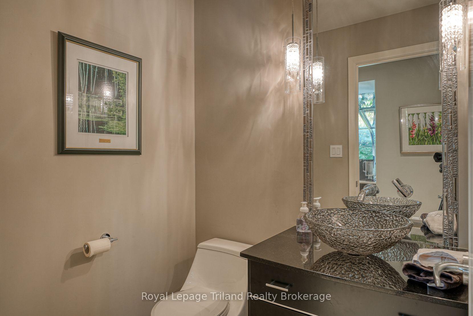 Photo 20 of 28 Segal Drive, Tillsonburg — HOMEH