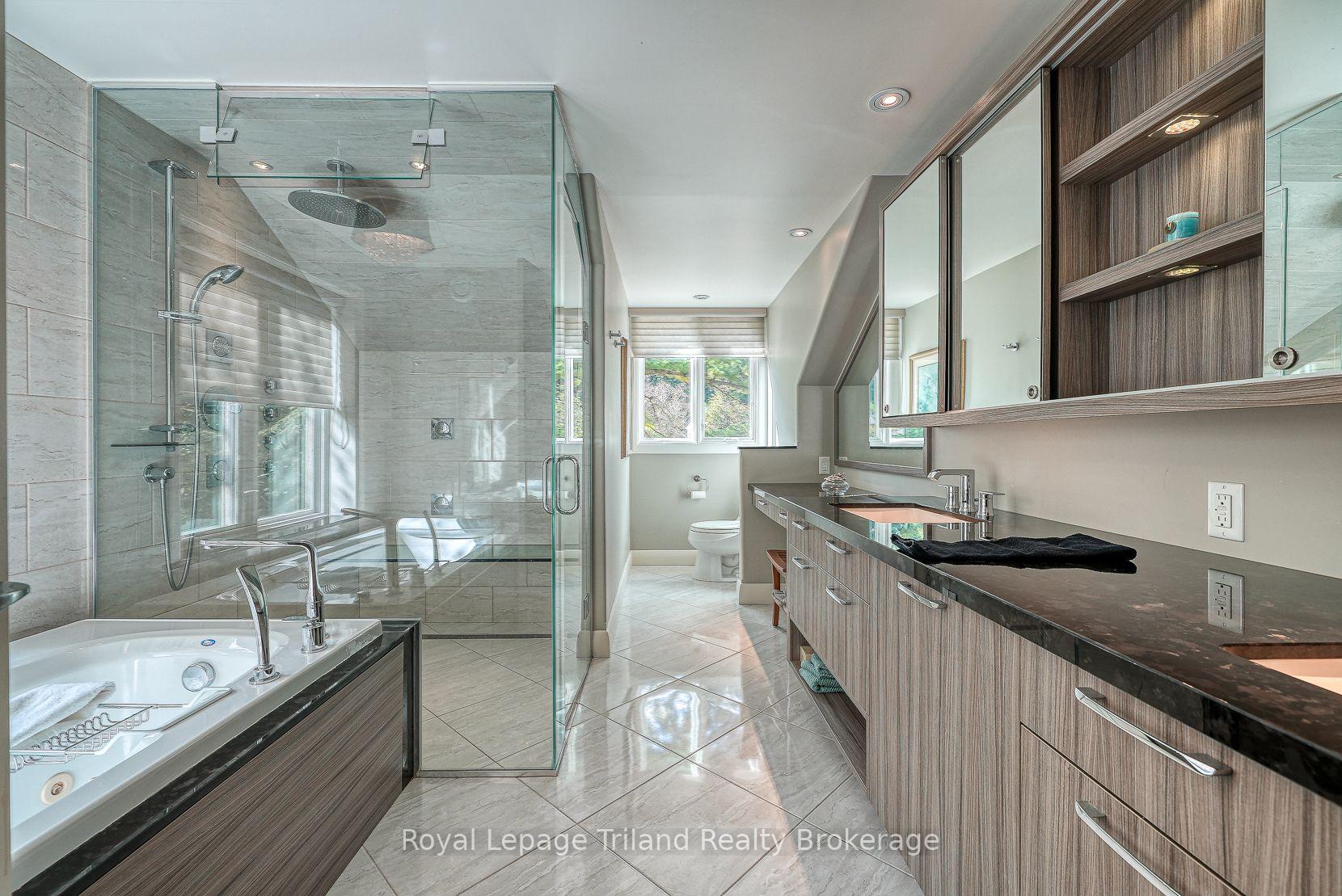 Photo 24 of 28 Segal Drive, Tillsonburg — HOMEH