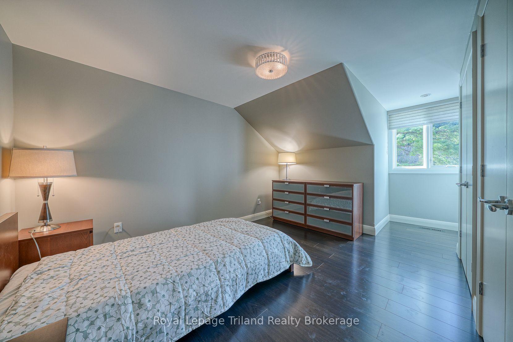 Photo 28 of 28 Segal Drive, Tillsonburg — HOMEH
