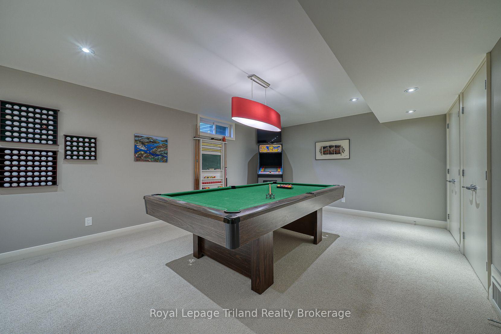 Photo 35 of 28 Segal Drive, Tillsonburg — HOMEH