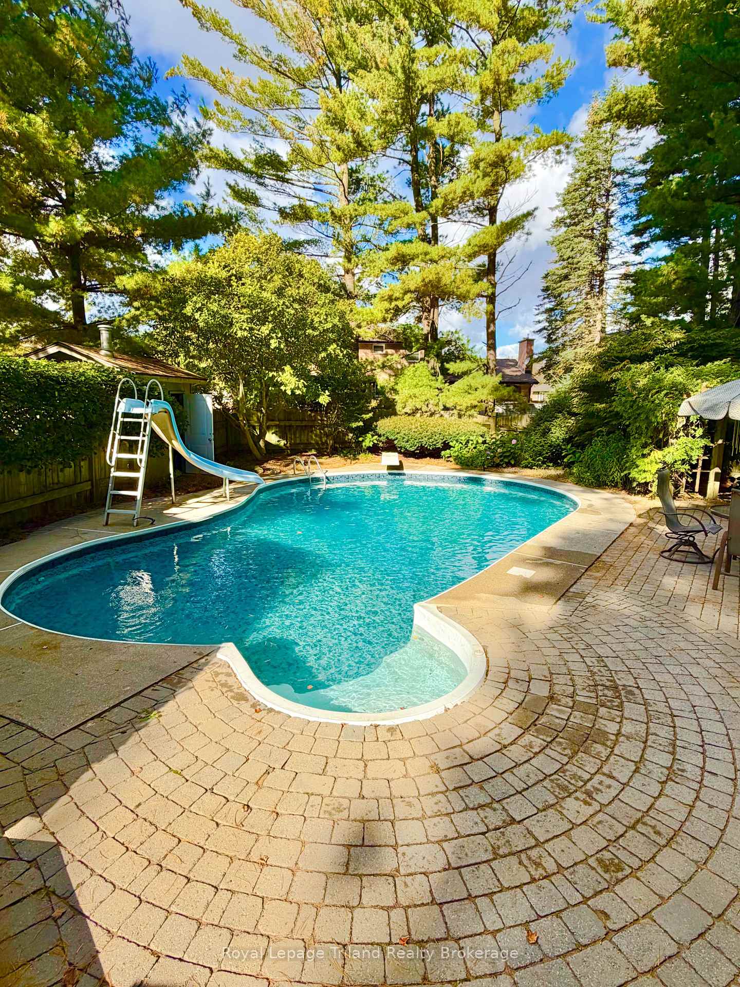 Photo 45 of 28 Segal Drive, Tillsonburg — HOMEH