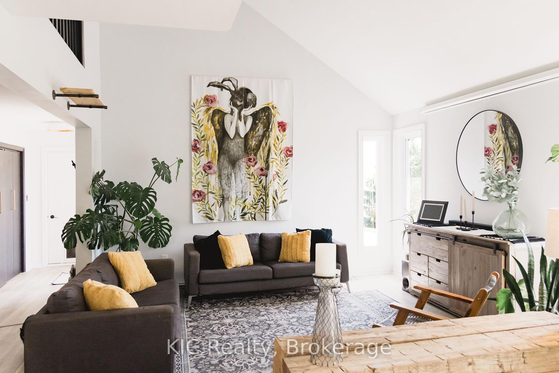 Photo 8 of 14 Gordon Street, Hamilton Township, Baltimore — HOMEH
