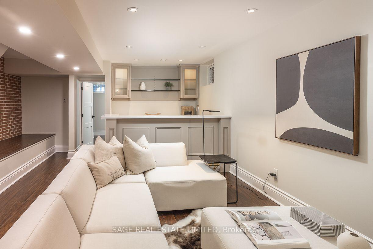 Photo 34 of 41 Chicora Avenue, Toronto, The Annex — HOMEH