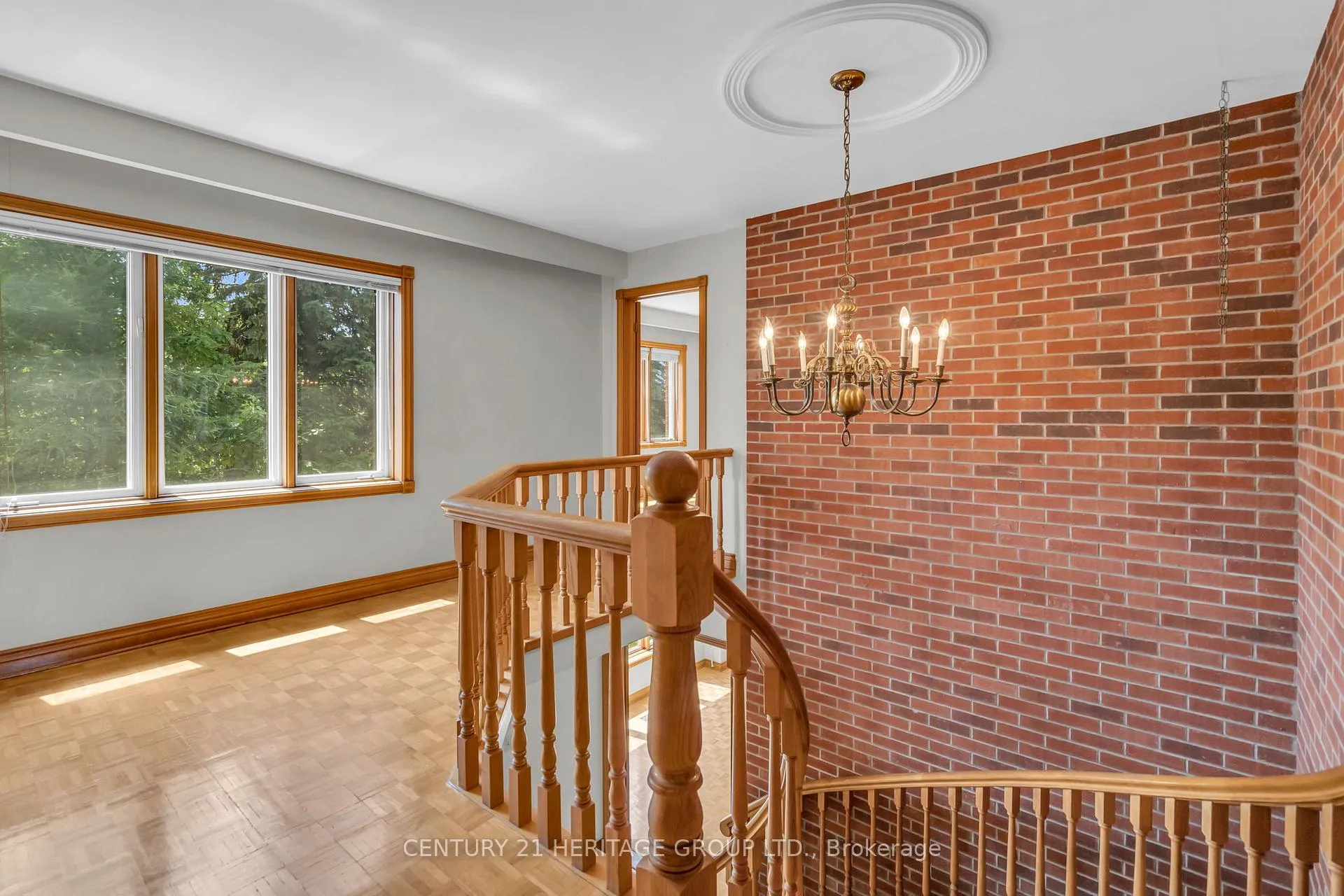 Photo 24 of 144 Riverview Avenue, Vaughan, East Woodbridge — HOMEH