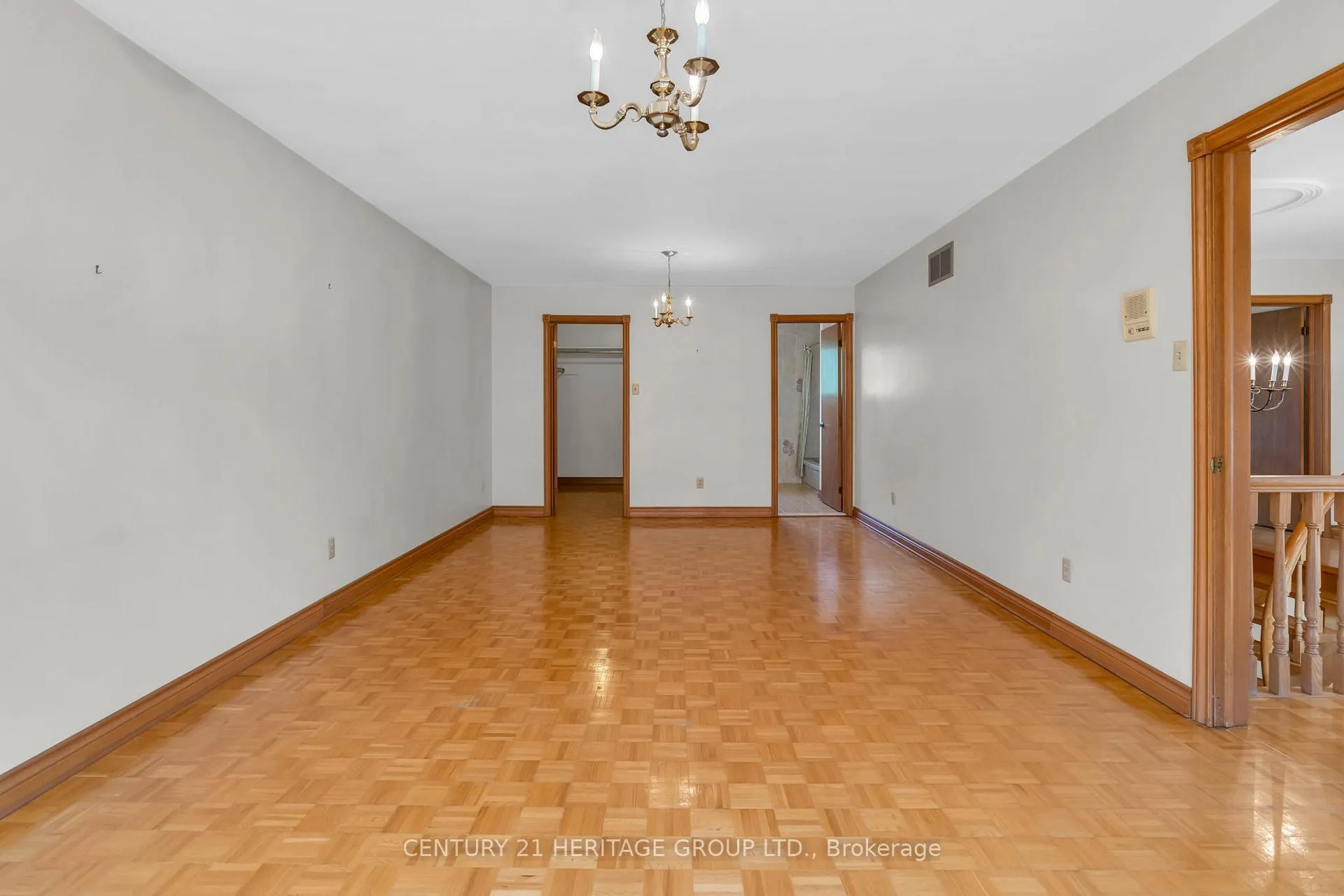 Photo 25 of 144 Riverview Avenue, Vaughan, East Woodbridge — HOMEH