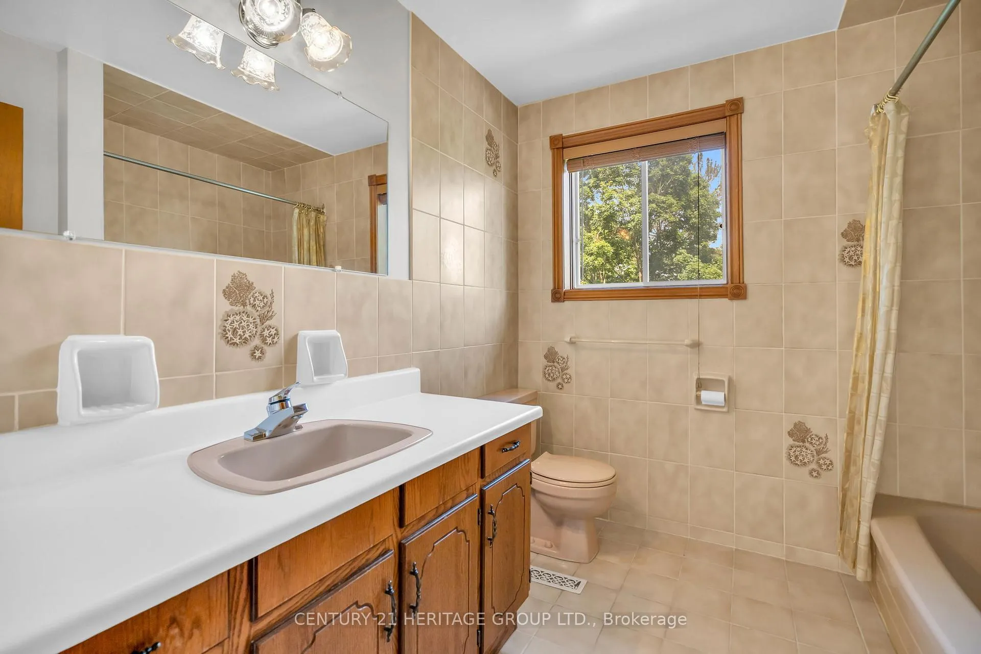 Photo 27 of 144 Riverview Avenue, Vaughan, East Woodbridge — HOMEH