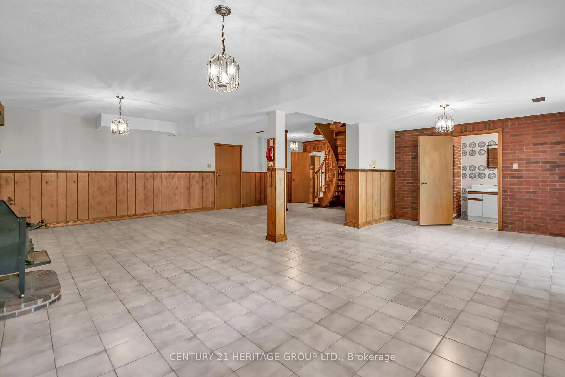 Photo 34 of 144 Riverview Avenue, Vaughan, East Woodbridge — HOMEH