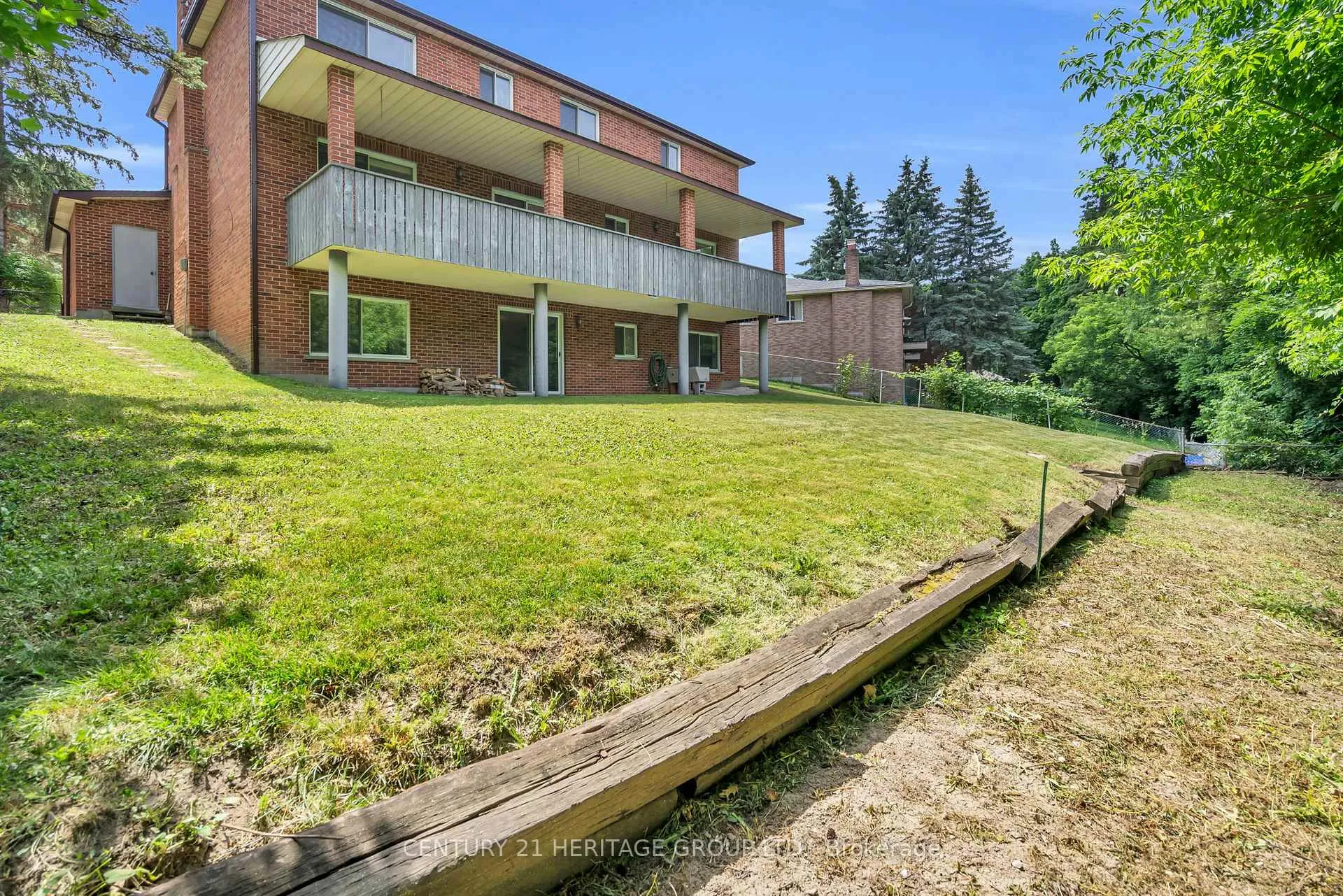 Photo 37 of 144 Riverview Avenue, Vaughan, East Woodbridge — HOMEH
