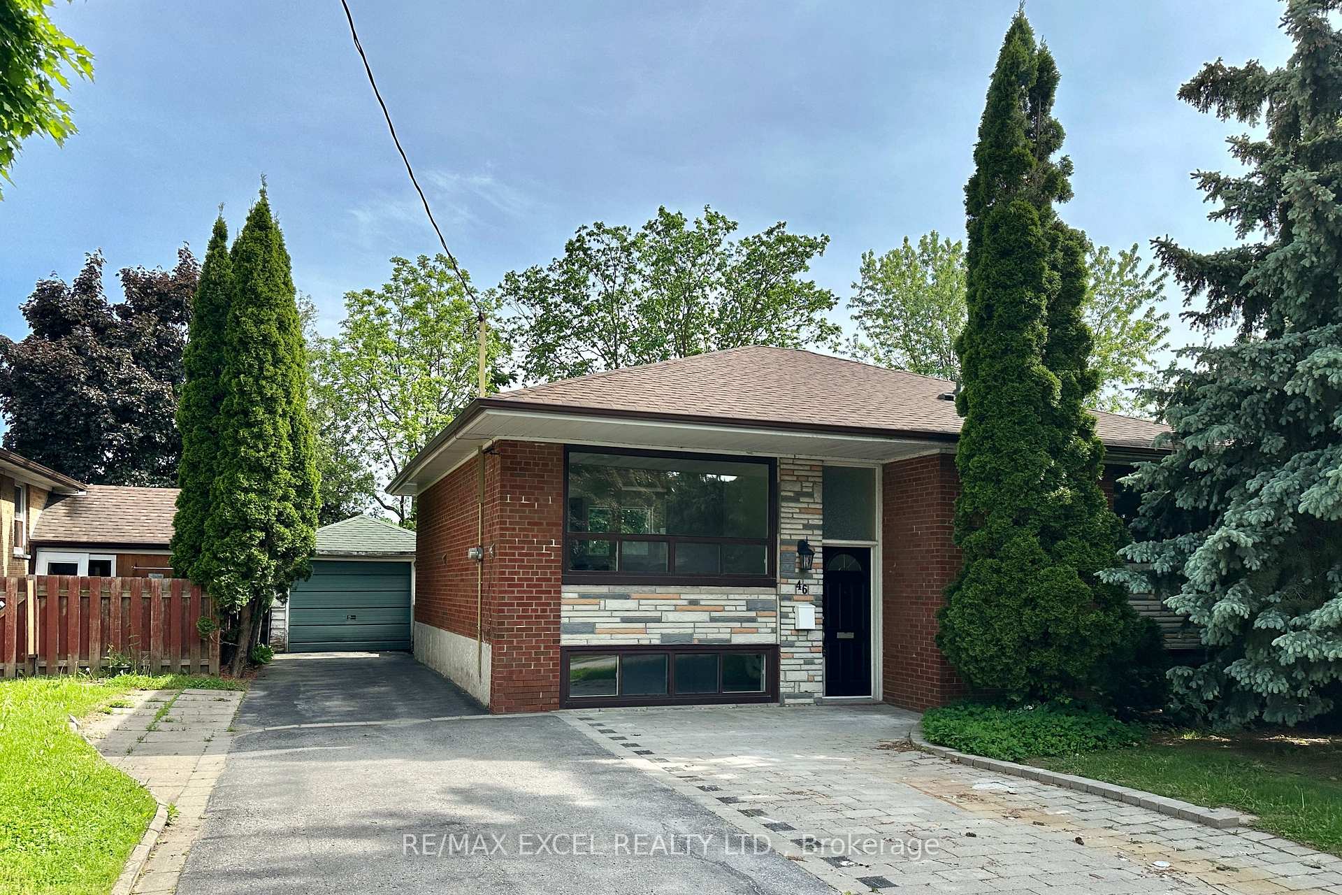 Photo 1 of Unit Bsmt, 46 Gentry Crescent, Richmond Hill, Crosby — HOMEH