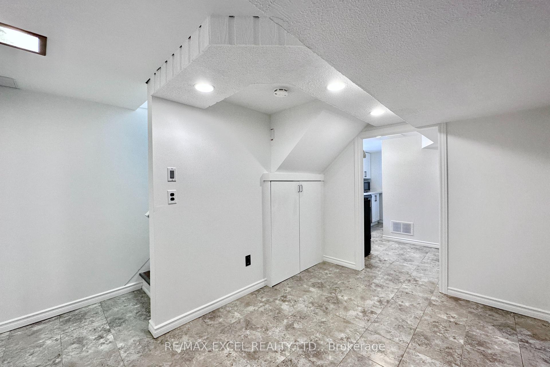 Photo 10 of Unit Bsmt, 46 Gentry Crescent, Richmond Hill, Crosby — HOMEH