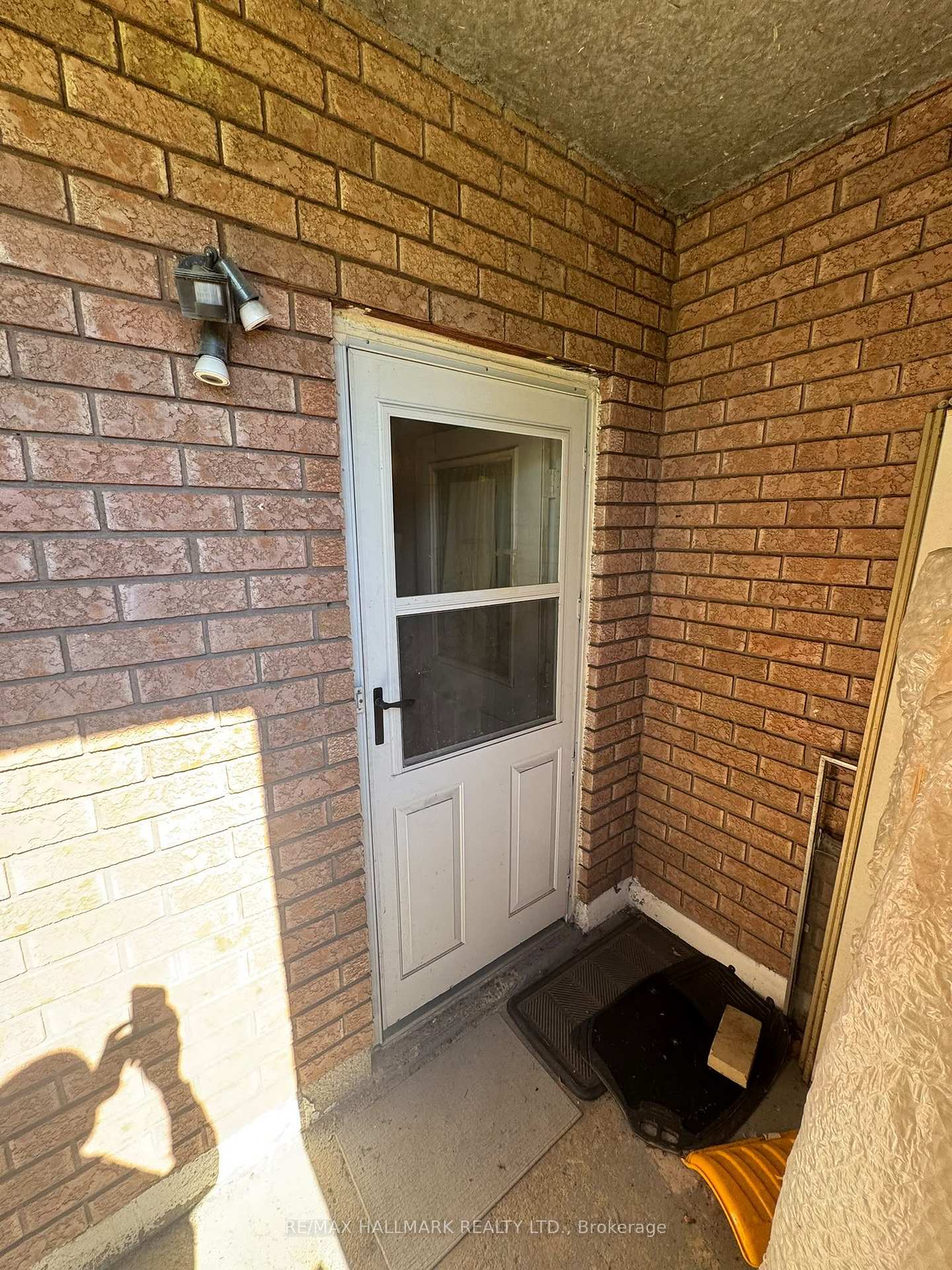 Photo 2 of 66 Simpson Avenue, Etobicoke, Mimico — HOMEH