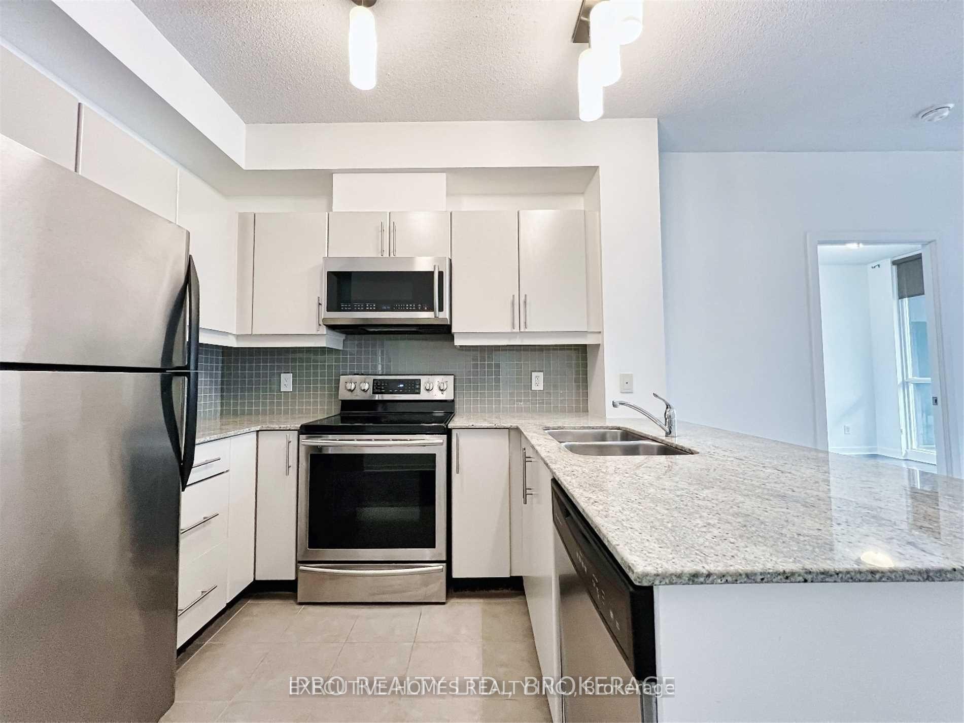 Photo 11 of Unit 405, 18 Harbour Street, Toronto, Waterfront Communities — HOMEH