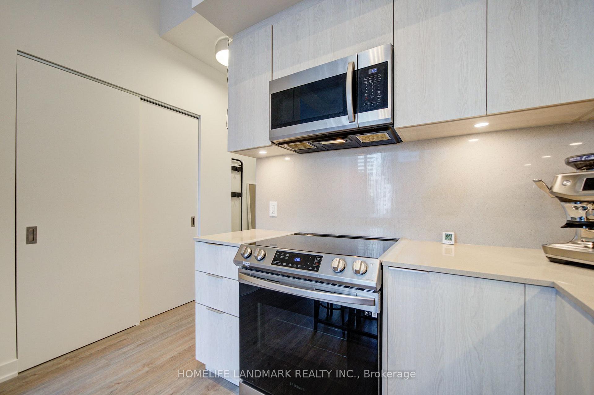 Photo 11 of Unit #501, 357 King Street W, Toronto, Waterfront Communities — HOMEH