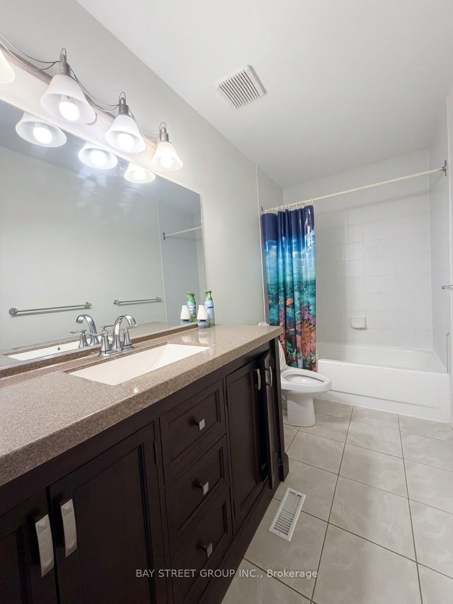 Photo 23 of 76 Mayfair Drive, Barrie, Ardagh — HOMEH
