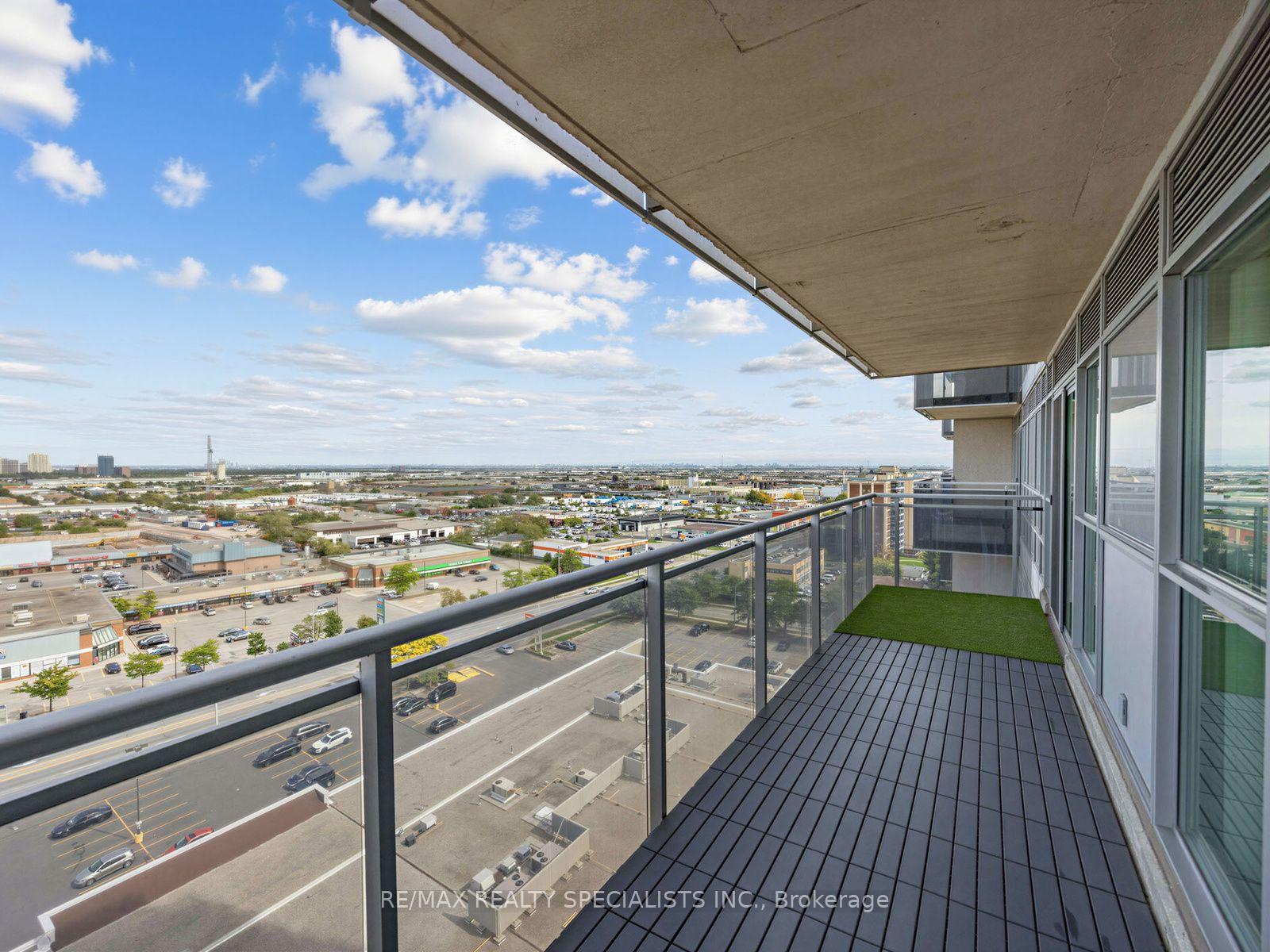 Photo 25 of Unit 1501, 215 Queen Street E, Brampton, Queen Street Corridor — HOMEH