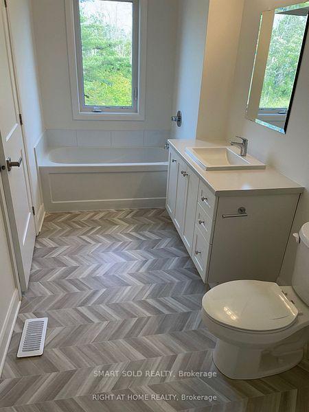 Photo 16 of 1634 Tenley Drive, Kingston, City Northwest — HOMEH