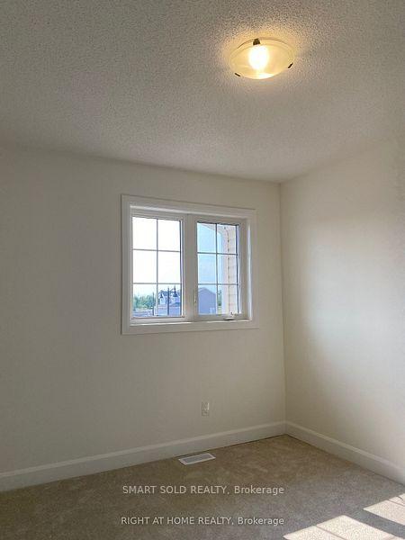 Photo 17 of 1634 Tenley Drive, Kingston, City Northwest — HOMEH