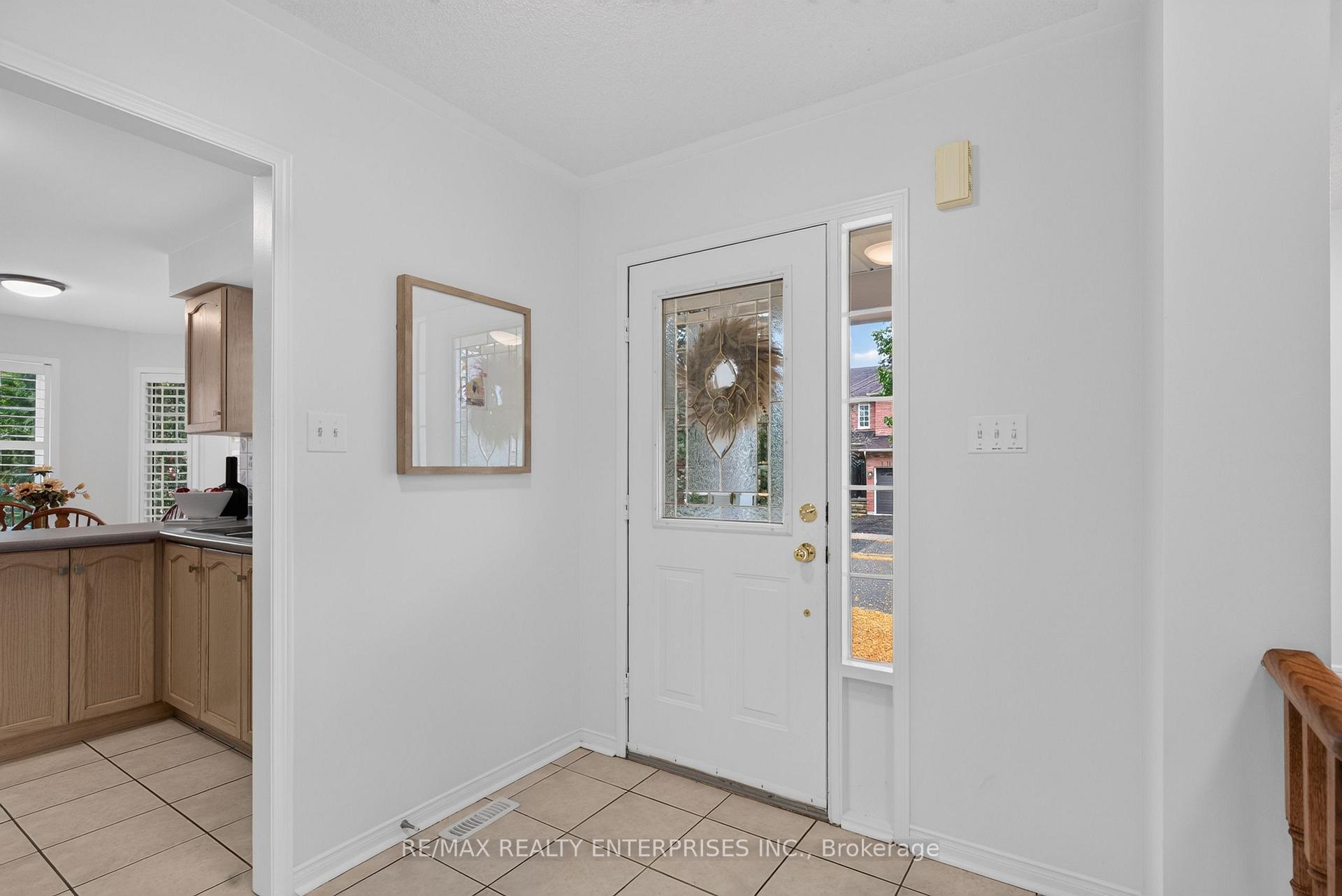Photo 3 of 5555 Linwell Place, Mississauga, Churchill Meadows — HOMEH