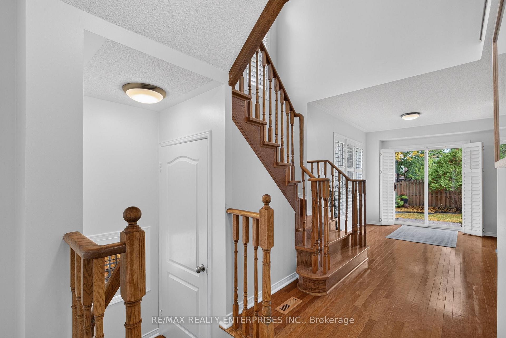 Photo 10 of 5555 Linwell Place, Mississauga, Churchill Meadows — HOMEH