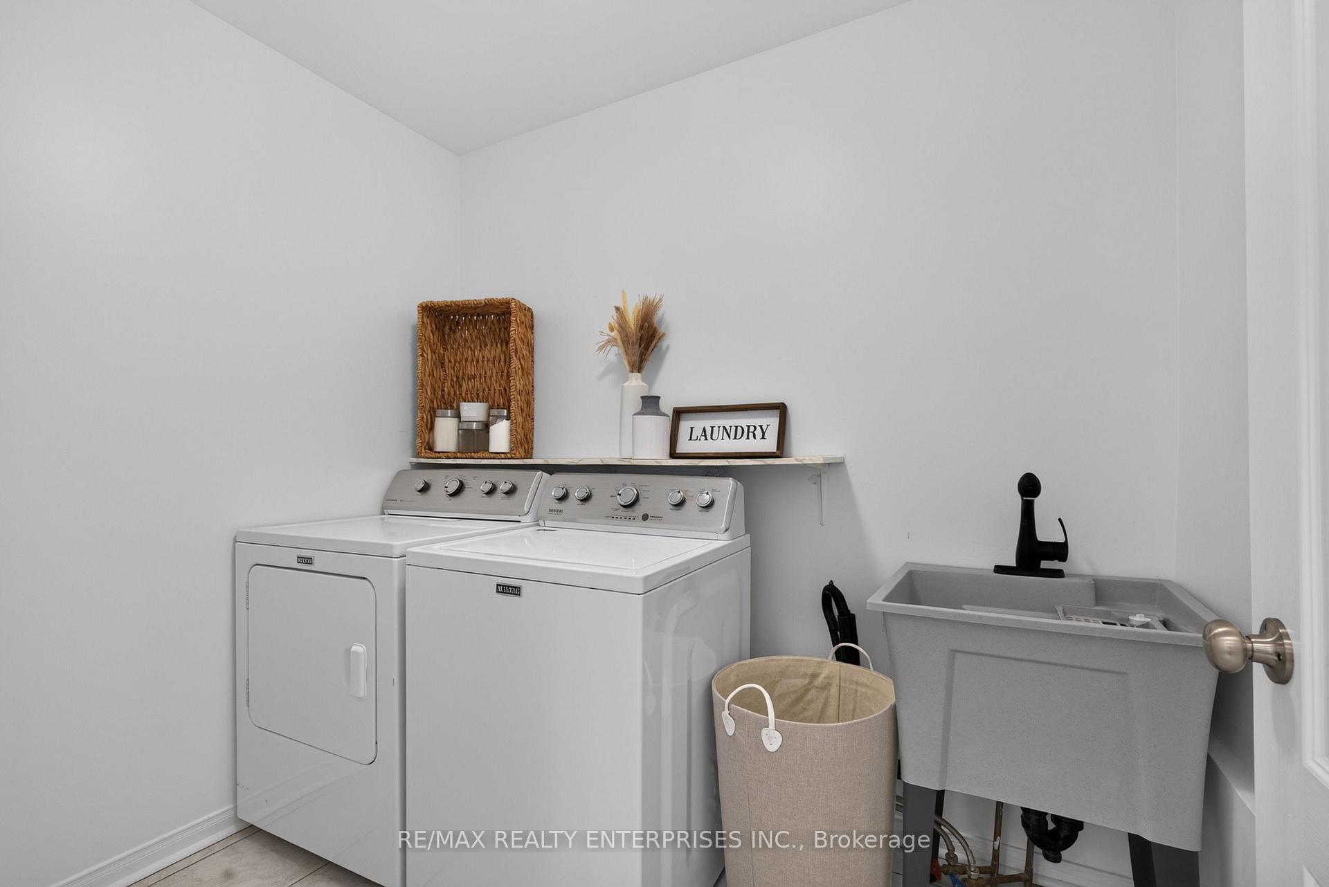 Photo 13 of 5555 Linwell Place, Mississauga, Churchill Meadows — HOMEH