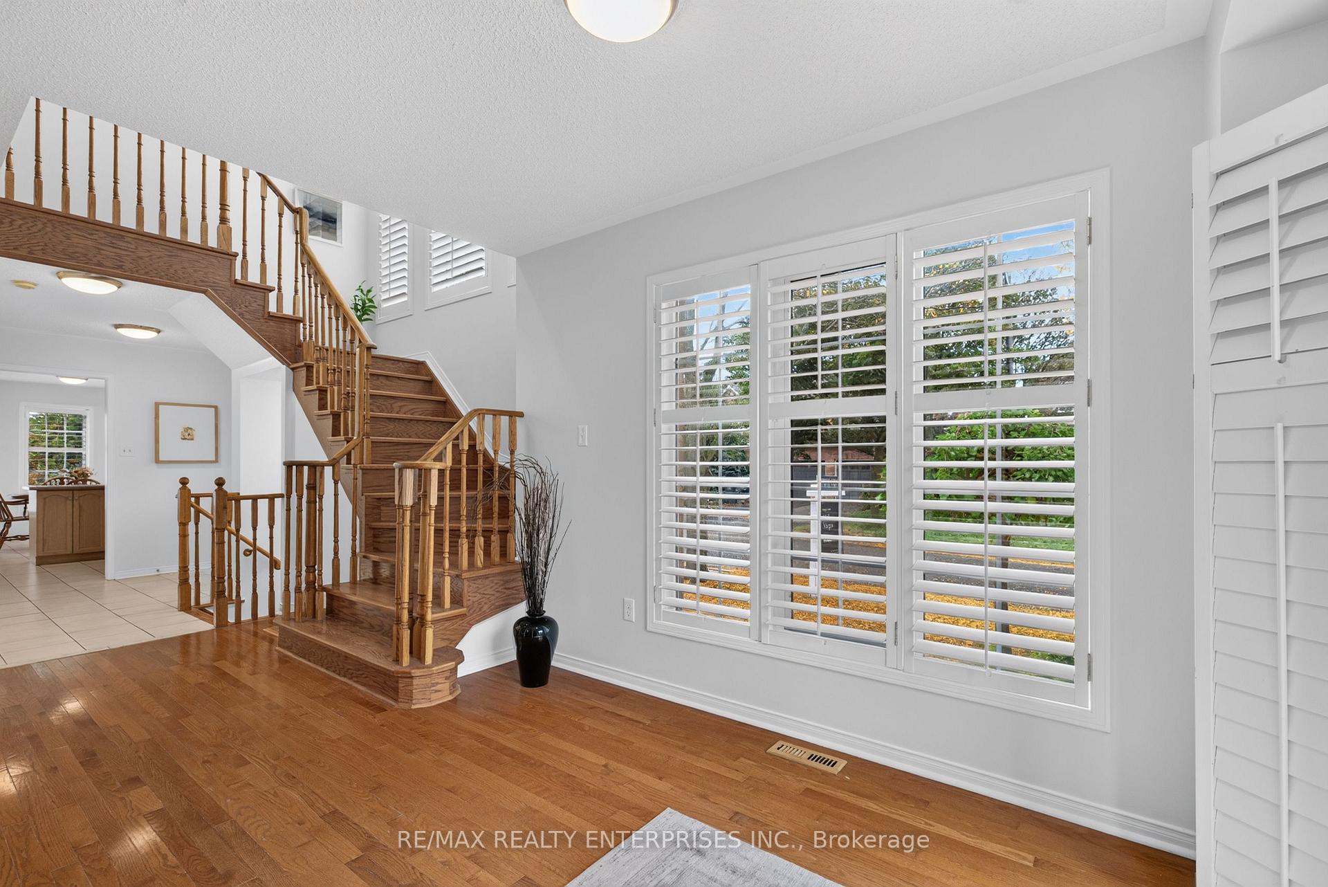 Photo 16 of 5555 Linwell Place, Mississauga, Churchill Meadows — HOMEH