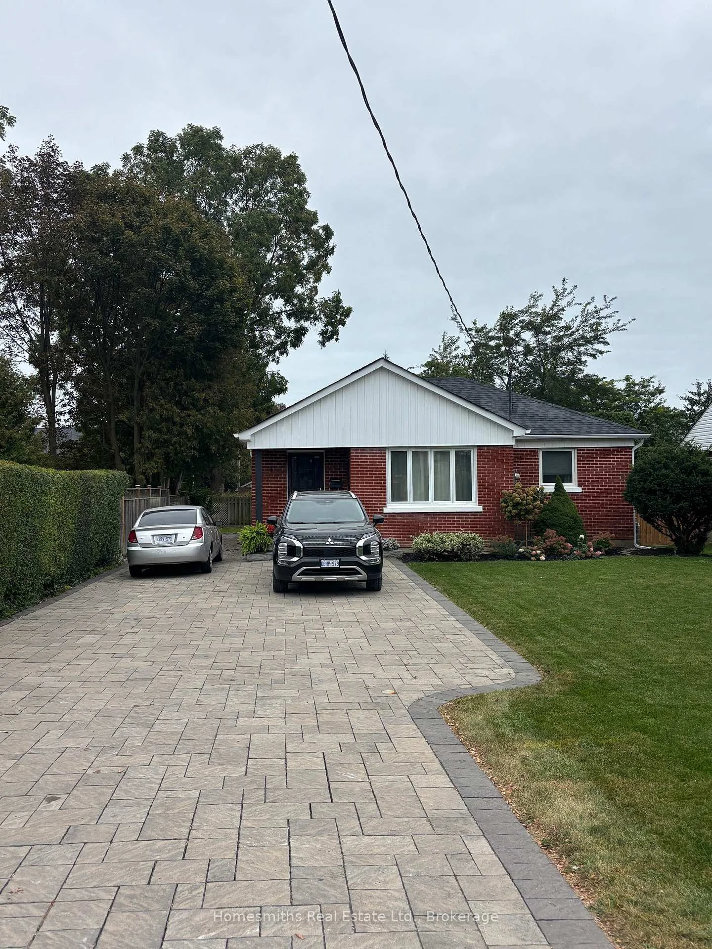 Photo 4 of 1 Edsall Avenue, Clarington, Bowmanville — HOMEH