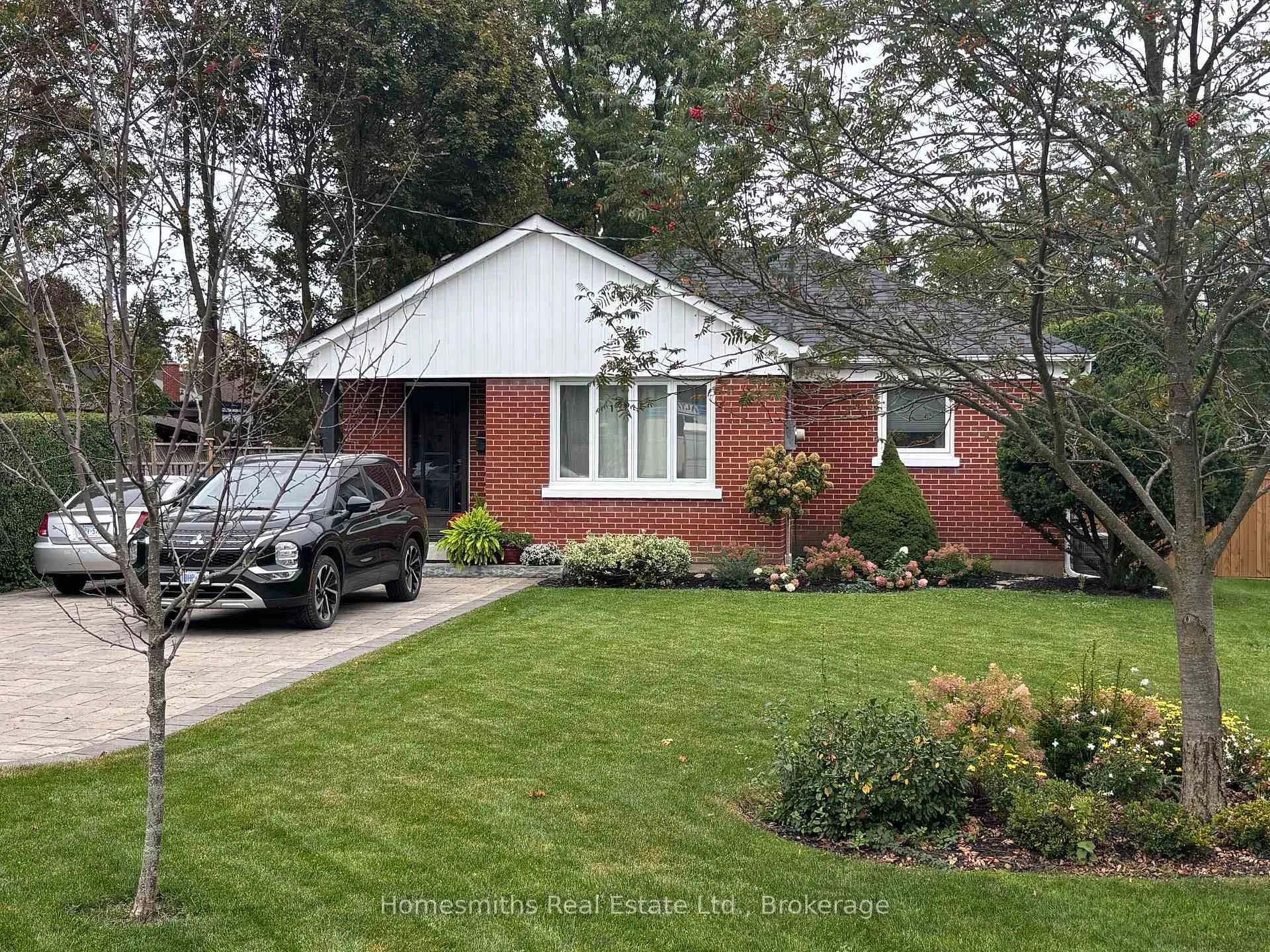 Photo 6 of 1 Edsall Avenue, Clarington, Bowmanville — HOMEH