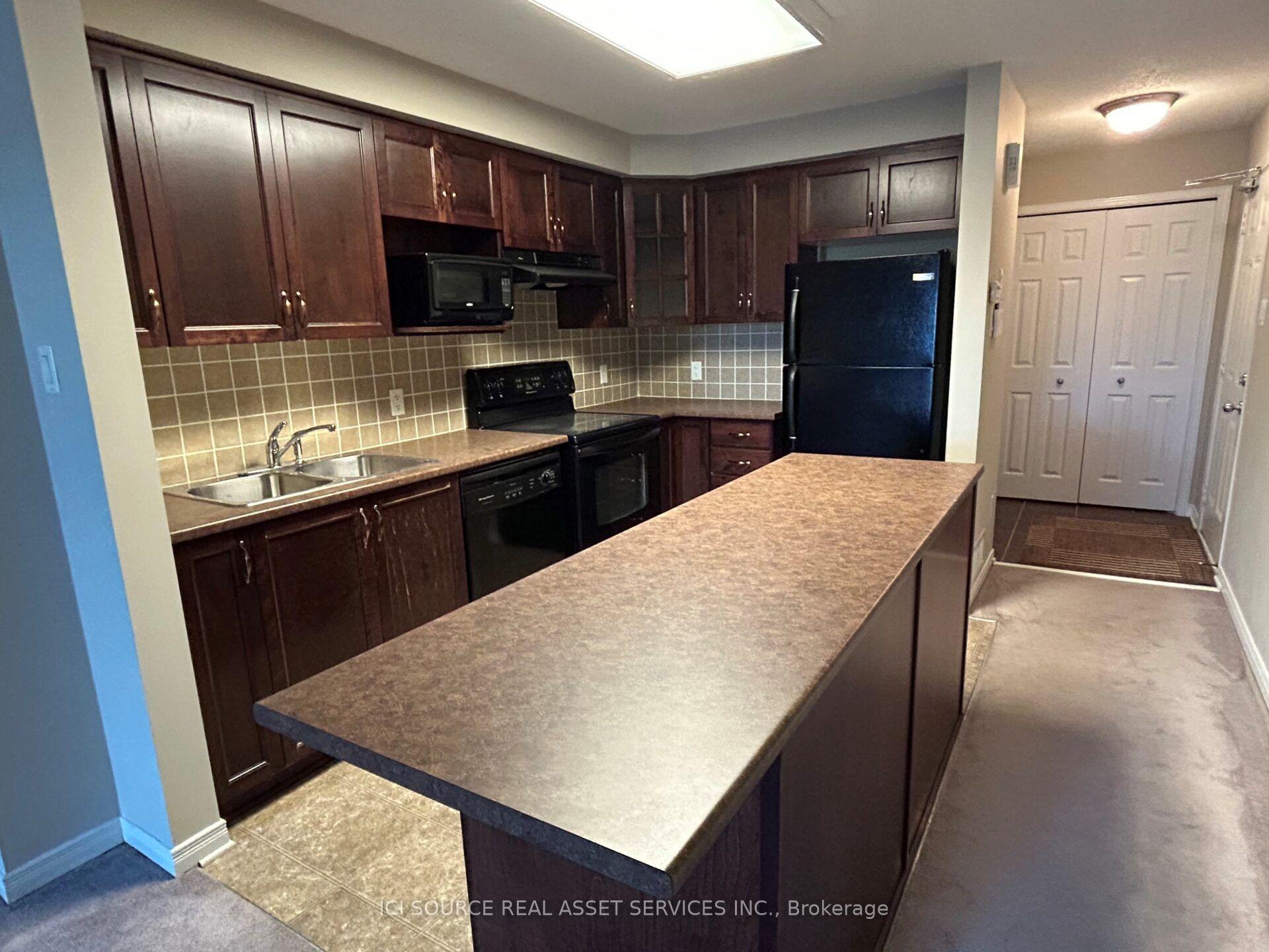Photo 6 of 151 Keltie Private, Ottawa, Barrhaven - Longfields — HOMEH