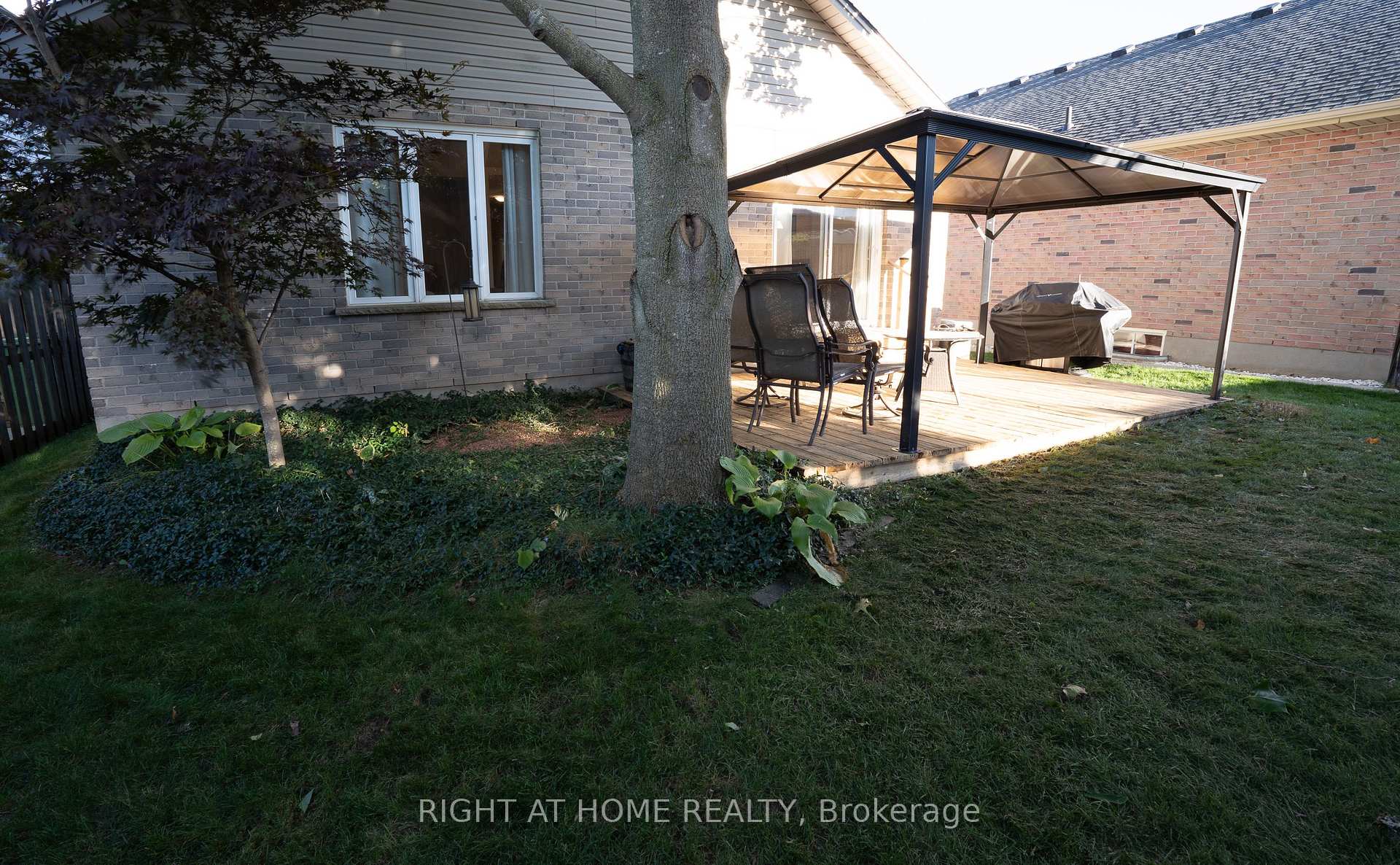 Photo 31 of 14 Oriole Lane, St. Thomas — HOMEH